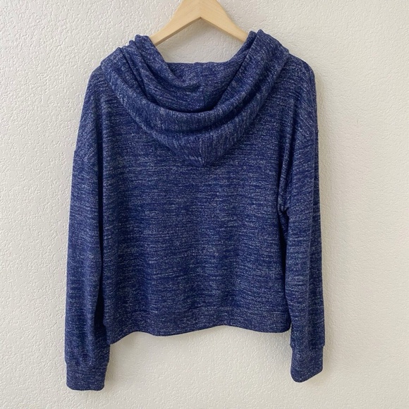 Gap Fleece Hoodie Top Womens Size Medium Long Sleeves - Picture 3 of 4